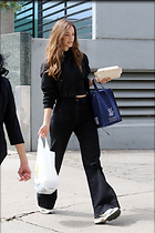 Celebrity Photo: Barbara Palvin
1200x1800 264 kb
Viewed 8 times
@BestEyeCandy.com