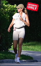 Celebrity Photo: Gisele Bundchen
1858x3000 1.5 mb
Viewed 1 time
@BestEyeCandy.com