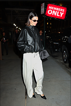 Celebrity Photo: Kendall Jenner
2147x3222 1.9 mb
Viewed 0 times
@BestEyeCandy.com