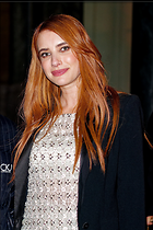 Celebrity Photo: Emma Roberts
10 Photos
Photoset #699658
@BestEyeCandy.com