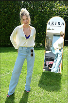 Kelli Berglund cLD Pre-Festival House in Beverly Hills 04.11..20.2023
1280x1926 541 kb
Viewed 7 times
@BestEyeCandy.com