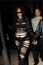 Celebrity Photo: Rihanna
667x1000 86 kb
Viewed 10 times
@BestEyeCandy.com