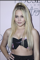 Kelli Berglund – House of CB Flagship Store Launch in Los Angeles 6.14..20.2016
1280x1920 277 kb
Viewed 8 times
@BestEyeCandy.com