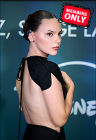 Celebrity Photo: Dafne Keen
1912x2783 2.4 mb
Viewed 0 times
@BestEyeCandy.com