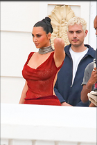 Celebrity Photo: Kimberly Kardashian
1200x1799 122 kb
Viewed 29 times
@BestEyeCandy.com