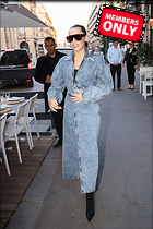 Celebrity Photo: Miley Cyrus
2332x3500 3.3 mb
Viewed 0 times
@BestEyeCandy.com