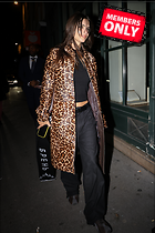 Celebrity Photo: Emily Ratajkowski
3468x5201 4.6 mb
Viewed 0 times
@BestEyeCandy.com