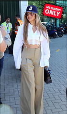 Celebrity Photo: Jennifer Lopez
2087x3500 1.9 mb
Viewed 2 times
@BestEyeCandy.com