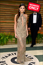 Celebrity Photo: Selena Gomez
2173x3270 1.7 mb
Viewed 0 times
@BestEyeCandy.com