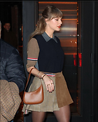 Celebrity Photo: Taylor Swift
1080x1350 503 kb
Viewed 9 times
@BestEyeCandy.com