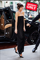 Celebrity Photo: Dakota Johnson
2333x3500 3.2 mb
Viewed 1 time
@BestEyeCandy.com