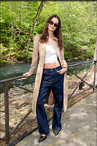 Celebrity Photo: Emily Ratajkowski
1280x1919 475 kb
Viewed 13 times
@BestEyeCandy.com