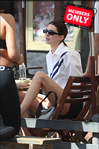 Celebrity Photo: Kendall Jenner
2200x3300 2.0 mb
Viewed 0 times
@BestEyeCandy.com