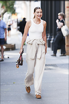 Celebrity Photo: Gigi Hadid
1200x1800 210 kb
Viewed 18 times
@BestEyeCandy.com