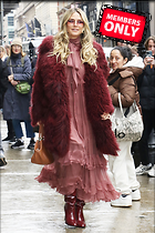 Celebrity Photo: Heidi Klum
2335x3500 2.3 mb
Viewed 1 time
@BestEyeCandy.com