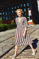 Celebrity Photo: Peyton Roi List
667x1000 560 kb
Viewed 5 times
@BestEyeCandy.com