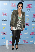 Celebrity Photo: Demi Lovato
2000x3000 1.1 mb
Viewed 4 times
@BestEyeCandy.com