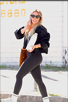 Celebrity Photo: Hilary Duff
1784x2676 992 kb
Viewed 23 times
@BestEyeCandy.com