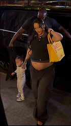 Celebrity Photo: Rihanna
1080x1920 752 kb
Viewed 6 times
@BestEyeCandy.com