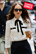 Celebrity Photo: Natalie Portman
2301x3451 1.6 mb
Viewed 1 time
@BestEyeCandy.com