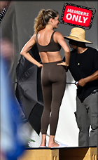 Celebrity Photo: Gisele Bundchen
1839x3000 1.7 mb
Viewed 0 times
@BestEyeCandy.com