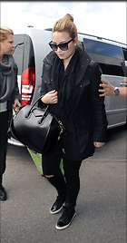 Celebrity Photo: Demi Lovato
1700x3255 1.1 mb
Viewed 3 times
@BestEyeCandy.com