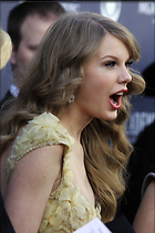Celebrity Photo: Taylor Swift
1994x3000   691 kb
Viewed 13 times
@BestEyeCandy.com
