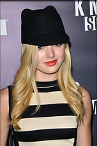 Celebrity Photo: Peyton Roi List
2100x3150 822 kb
Viewed 5 times
@BestEyeCandy.com