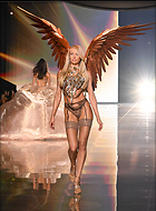 Celebrity Photo: Candice Swanepoel
1755x2385 890 kb
Viewed 5 times
@BestEyeCandy.com