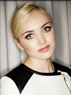 Celebrity Photo: Peyton Roi List
3286x4389 1,086 kb
Viewed 5 times
@BestEyeCandy.com