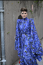 Celebrity Photo: Lisa Rinna
17 Photos
Photoset #699981
@BestEyeCandy.com