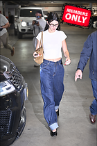 Celebrity Photo: Kendall Jenner
2333x3500 2.5 mb
Viewed 0 times
@BestEyeCandy.com