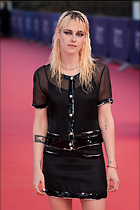 Celebrity Photo: Kristen Stewart
1200x1800   170 kb
Viewed 9 times
@BestEyeCandy.com
