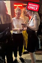 Celebrity Photo: Kristen Stewart
2333x3500 1.9 mb
Viewed 0 times
@BestEyeCandy.com