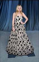 Celebrity Photo: Dakota Fanning
1298x2048 1.2 mb
Viewed 7 times
@BestEyeCandy.com