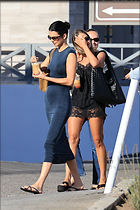 Celebrity Photo: Hailey Baldwin
1641x2461 1.4 mb
Viewed 5 times
@BestEyeCandy.com