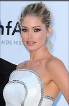 Celebrity Photo: Doutzen Kroes
2084x3190 981 kb
Viewed 8 times
@BestEyeCandy.com