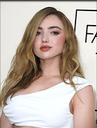 Celebrity Photo: Peyton Roi List
1558x2048 896 kb
Viewed 12 times
@BestEyeCandy.com