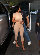 Celebrity Photo: Kimberly Kardashian
737x1000 100 kb
Viewed 16 times
@BestEyeCandy.com