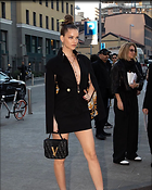 Barbara Palvin attends the Versace fashion show in Milan Italy 21.02..20.2020
1080x1350 777 kb
Viewed 8 times
@BestEyeCandy.com