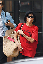 Celebrity Photo: Zoe Kravitz
1071x1606 1.3 mb
Viewed 6 times
@BestEyeCandy.com