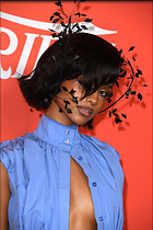 Celebrity Photo: Tyla Seethal
667x1000 87 kb
Viewed 6 times
@BestEyeCandy.com