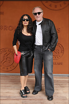 Celebrity Photo: Salma Hayek
7 Photos
Photoset #739557
@BestEyeCandy.com