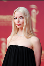 Celebrity Photo: Anya Taylor-Joy
1365x2048 726 kb
Viewed 13 times
@BestEyeCandy.com