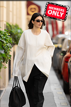 Celebrity Photo: Kendall Jenner
2334x3500 4.0 mb
Viewed 0 times
@BestEyeCandy.com
