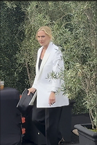 Celebrity Photo: Kate Winslet
756x1134 489 kb
Viewed 10 times
@BestEyeCandy.com