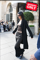 Celebrity Photo: Kendall Jenner
4482x6724   8.6 mb
Viewed 0 times
@BestEyeCandy.com