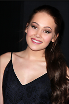 Kelli Berglund jupiter Ascending Premiere in
1280x1920 231 kb
Viewed 10 times
@BestEyeCandy.com