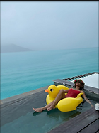 Celebrity Photo: Halle Berry
1200x1600   122 kb
Viewed 16 times
@BestEyeCandy.com