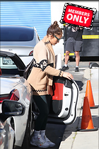 Celebrity Photo: Jennifer Lopez
1785x2677 1.5 mb
Viewed 0 times
@BestEyeCandy.com